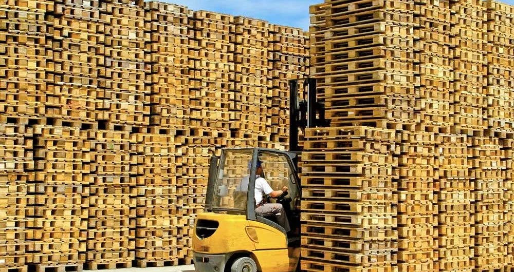 What Are Pallets & The Safety Measures When Working With Them